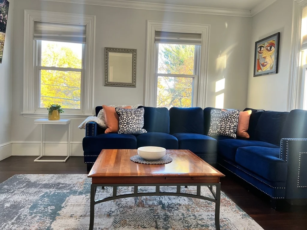 2 bed, 2 bath apartment for rent at 17 Emerson St Unit 2, Wakefield — photo 10 of 26