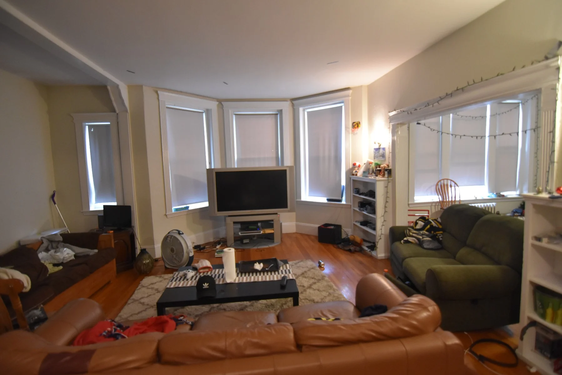 5 bed, 2 bath apartment for rent at 17 Englewood Ave Unit 1, Beaconsfield — photo 13 of 24
