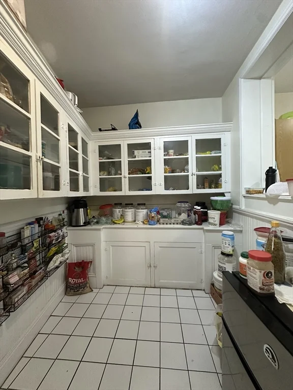 5 bed, 2 bath apartment for rent at 17 Englewood Unit 2, Salisbury Road - Corey Farm — photo 14 of 17