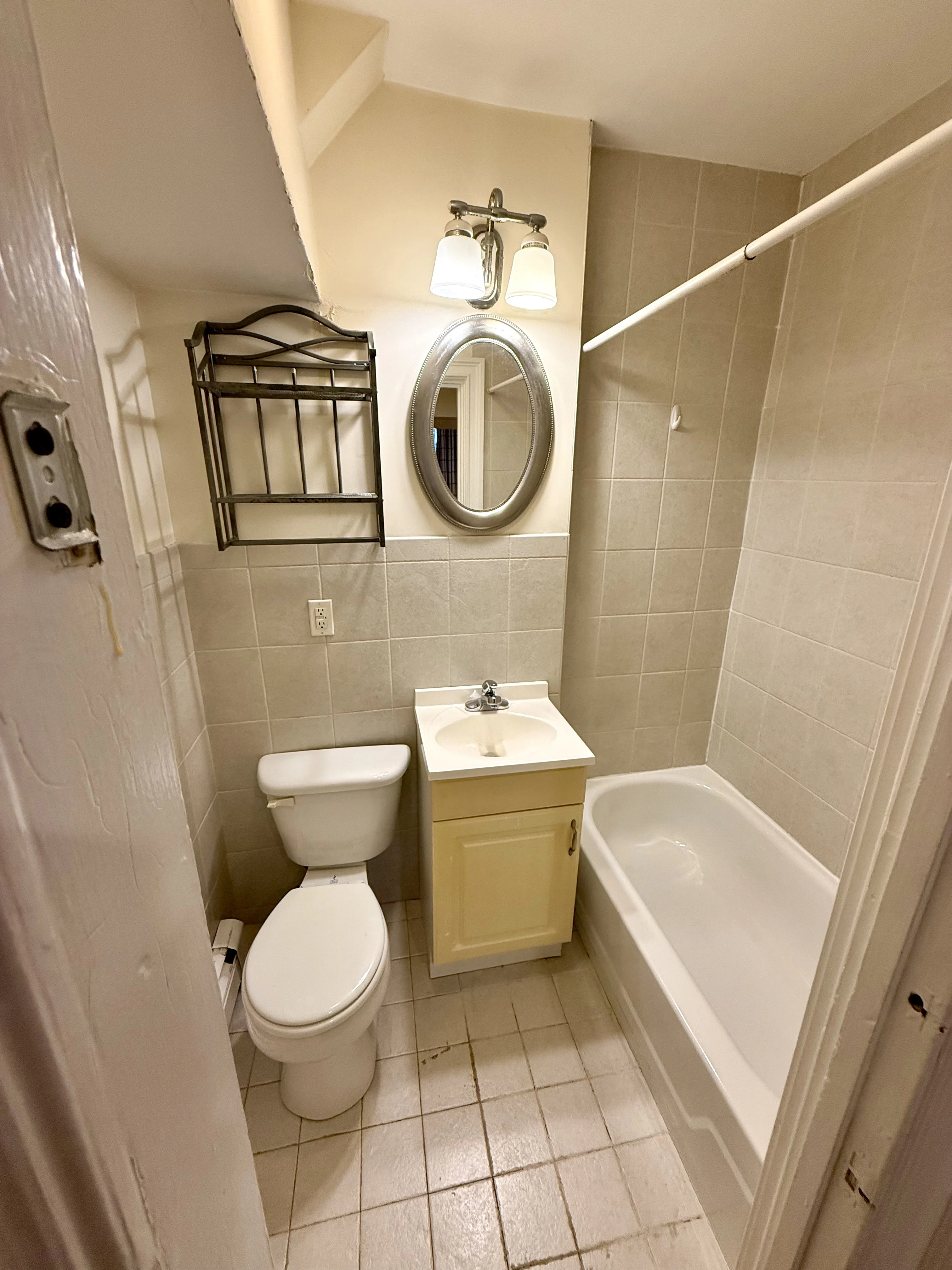 Studio bed, 1 bath apartment for rent at 17 Exeter St Unit 1A, Back Bay — photo 9 of 9