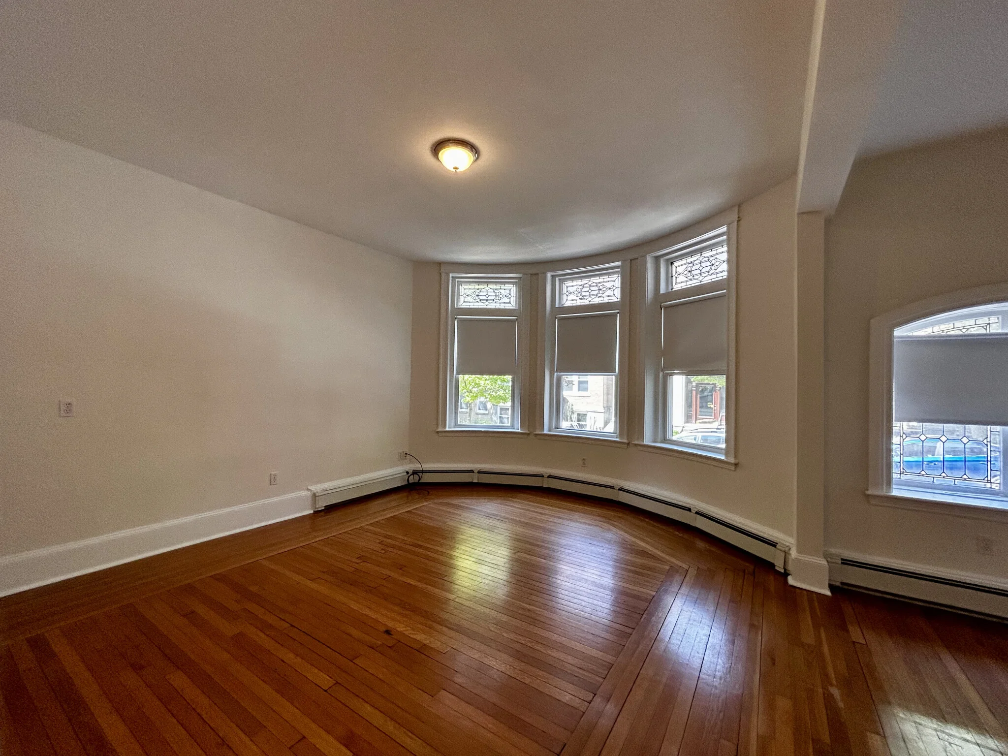 Studio bed, 1 bath apartment for rent at 17 Fairbanks St Unit 12A, Coolidge Corner — photo 3 of 6