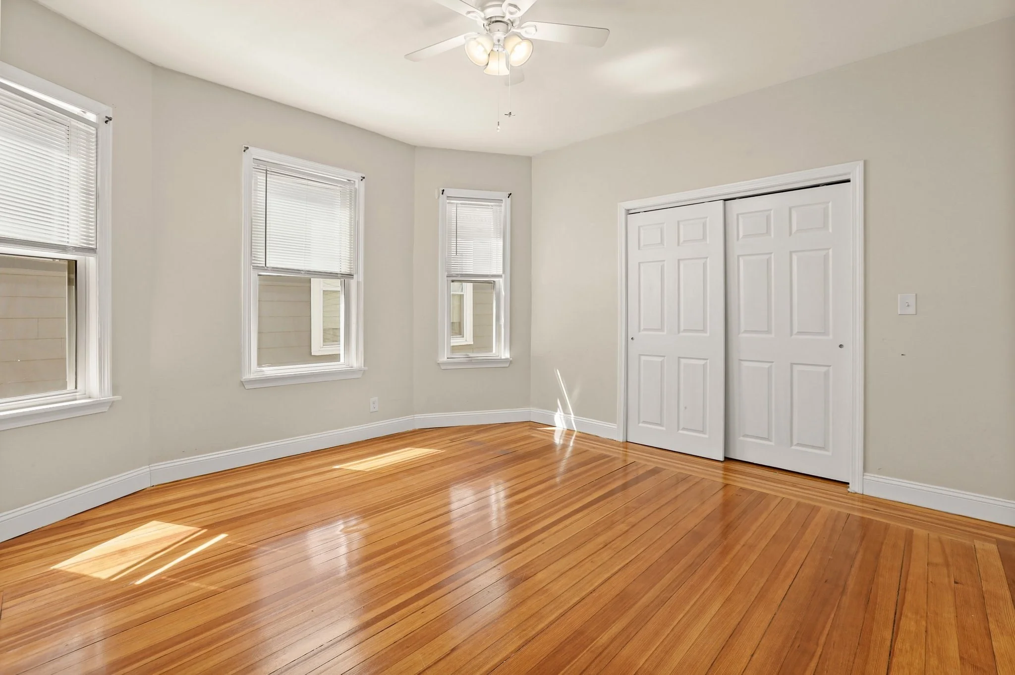 4 bed, 1 bath apartment for rent at 17 Farquhar Unit 3, Roslindale — photo 27 of 41