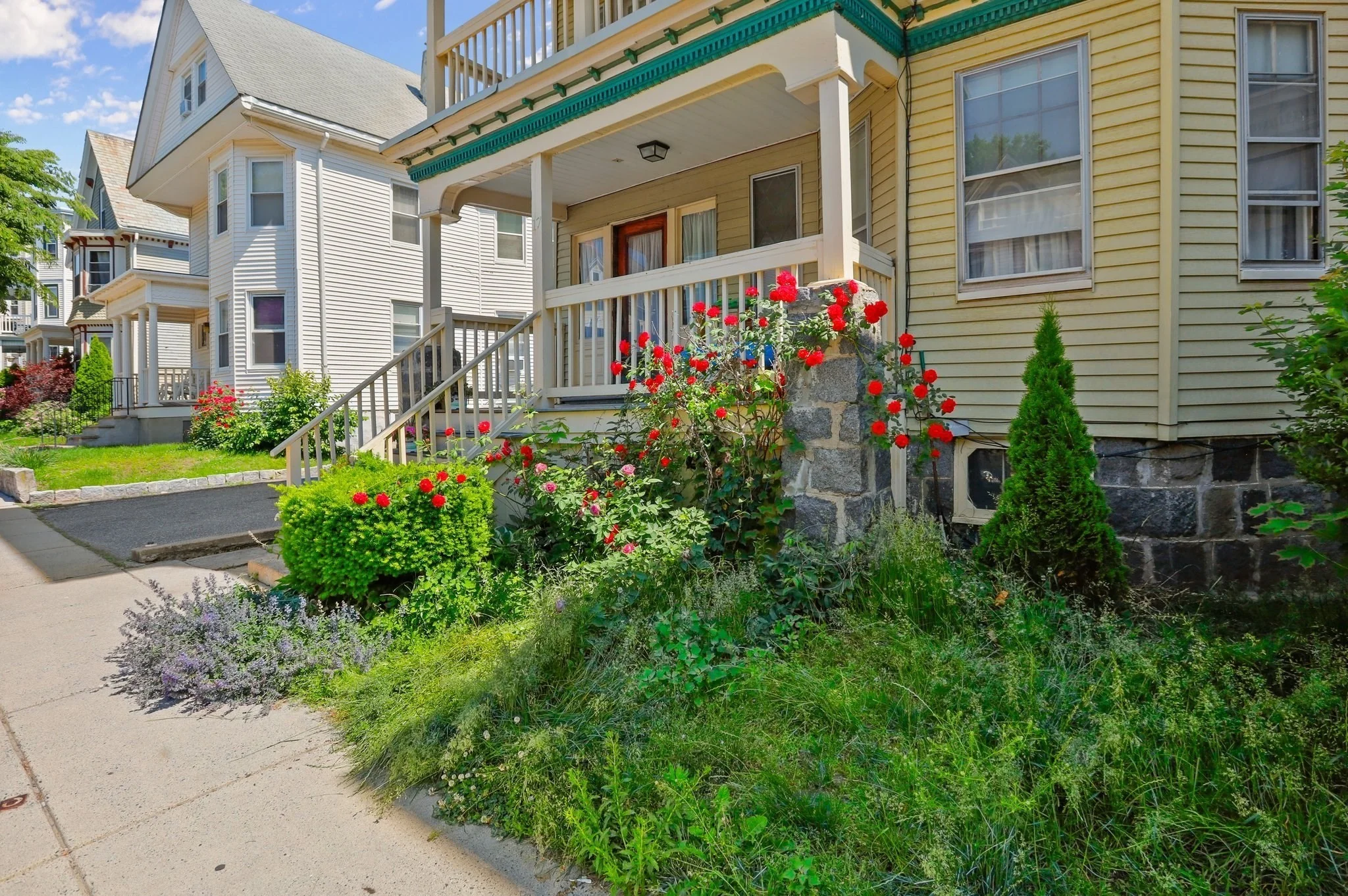 4 bed, 1 bath apartment for rent at 17 Farquhar Unit 3, Roslindale — photo 2 of 41