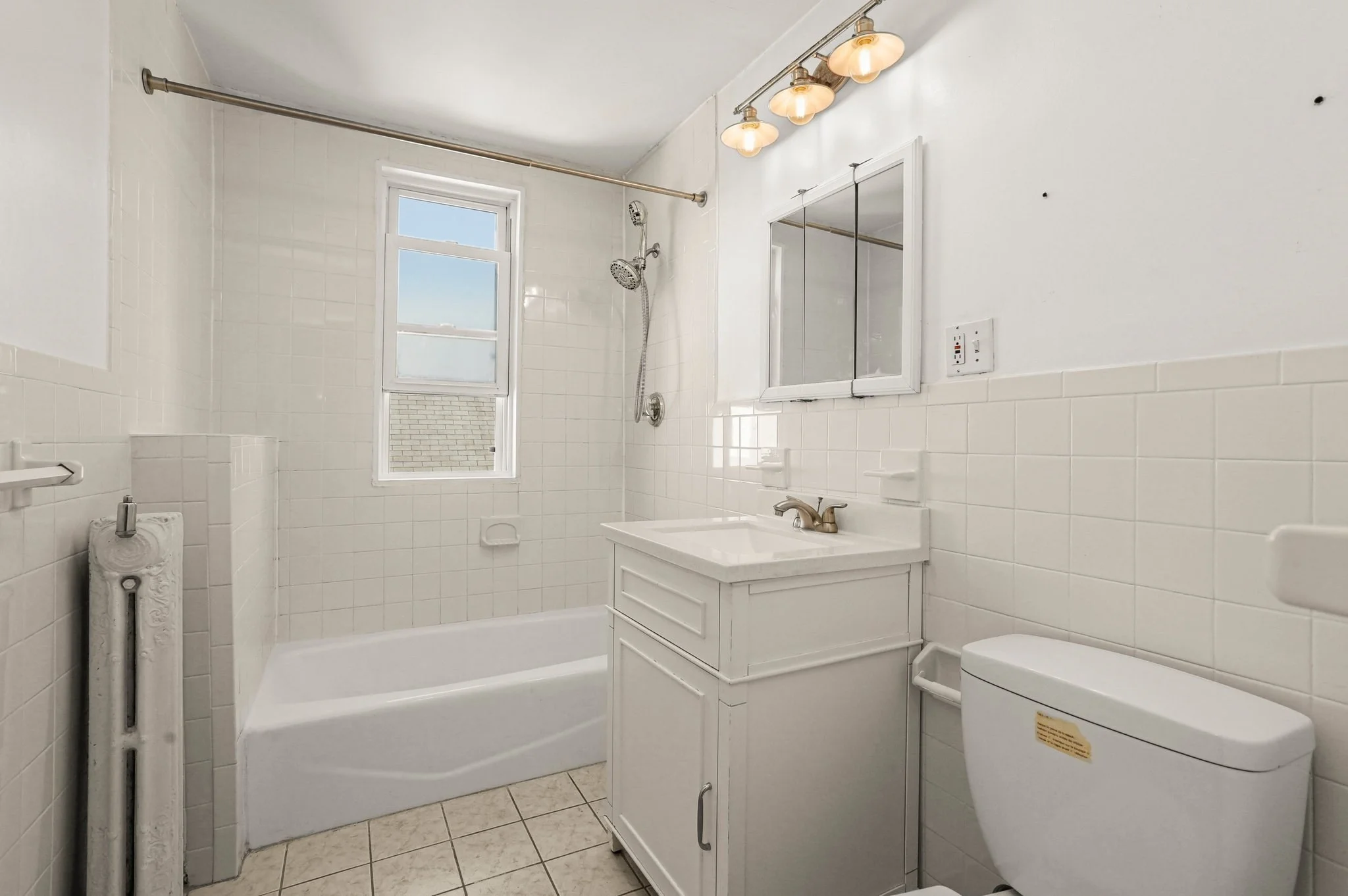 4 bed, 1 bath apartment for rent at 17 Farquhar Unit 3, Roslindale — photo 29 of 41