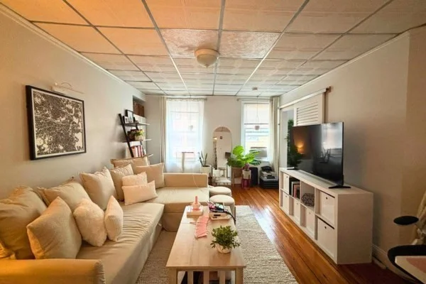 1 bed, 1 bath apartment for rent at 17 Fleet St Unit 4, North End — photo 4 of 7