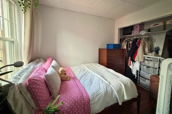 1 bed, 1 bath apartment for rent at 17 Fleet St Unit 4, North End — photo 5 of 7