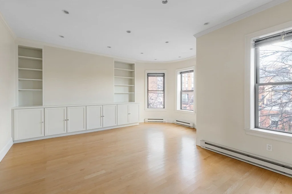 2 bed, 1 bath apartment for rent at 17 Follen St Unit 4, Back Bay — photo 7 of 15