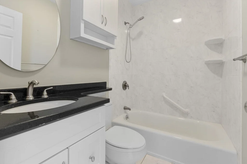 2 bed, 1 bath apartment for rent at 17 Follen St Unit 4, Back Bay — photo 11 of 15