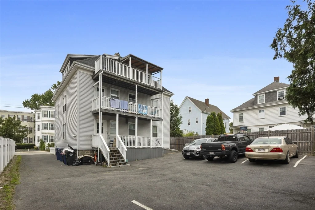 2 bed, 1 bath apartment for rent at 17 Forest Ave Unit 3, Salem — photo 22 of 25