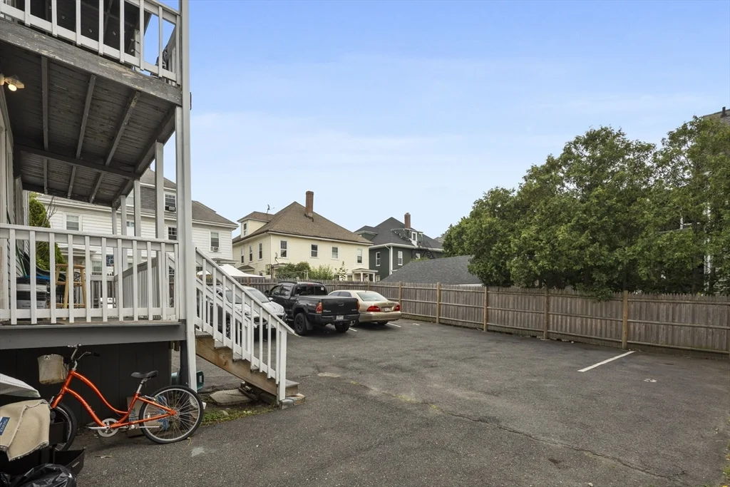 2 bed, 1 bath apartment for rent at 17 Forest Ave Unit 3, Salem — photo 23 of 25