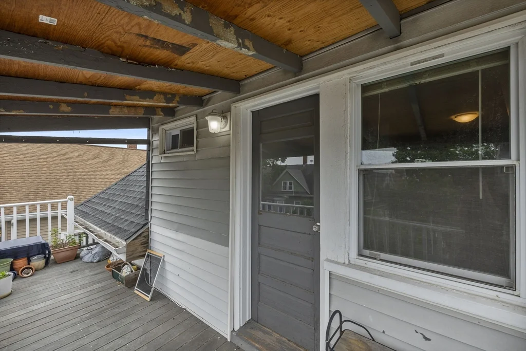 2 bed, 1 bath apartment for rent at 17 Forest Ave Unit 3, Salem — photo 21 of 25
