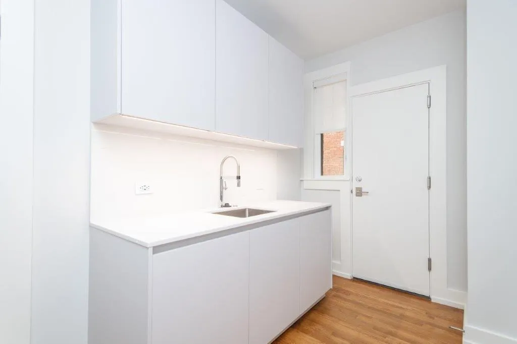 1 bed, 1 bath apartment for rent at 17 Forest St Unit 23, Baldwin — photo 8 of 11