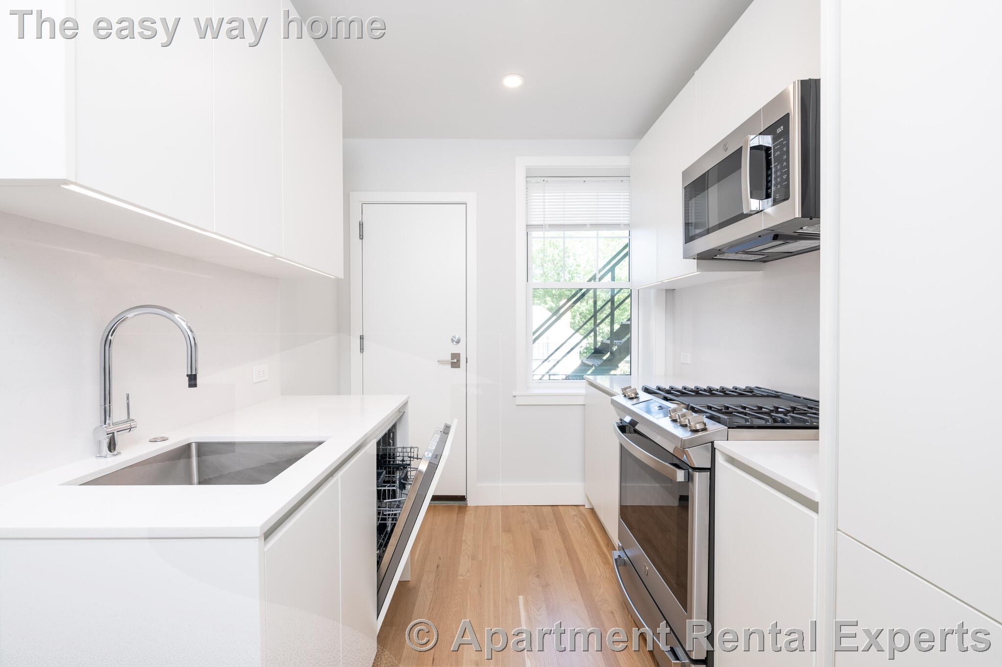 2 bed, 1 bath apartment for rent at 17 Forest St Unit 31, Porter Square — photo 1 of 9