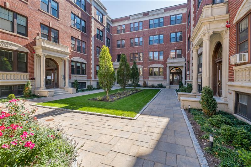 1 bed, 1 bath apartment for rent at 17 Forest St Unit 34, Baldwin — photo 9 of 9