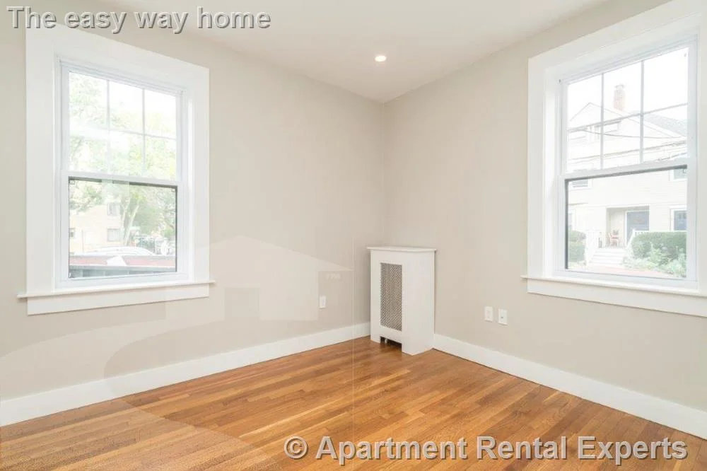 1 bed, 1 bath apartment for rent at 17 Forest St Unit 4, Porter Square — photo 6 of 7