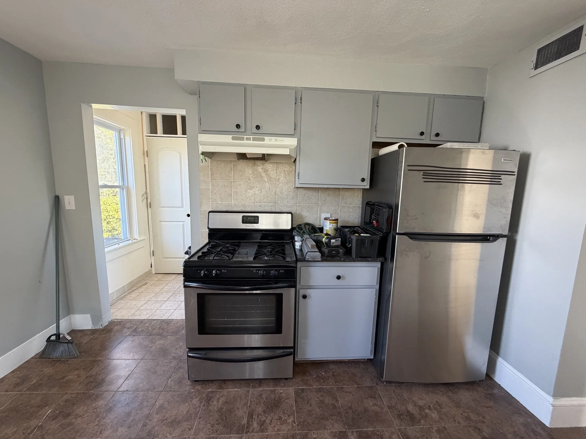 2 bed, 1 bath apartment for rent at 17 Foster Unit 2, Salem