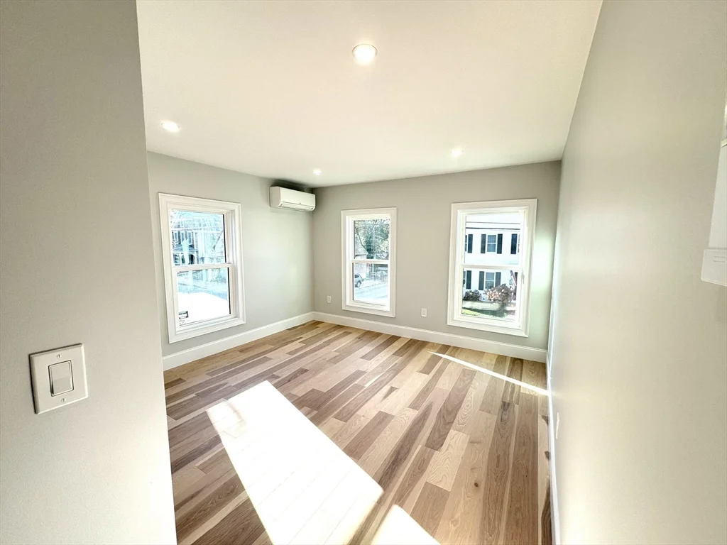 2 bed, 1 bath apartment for rent at 17 Fremont St Unit 2, Downtown — photo 12 of 17