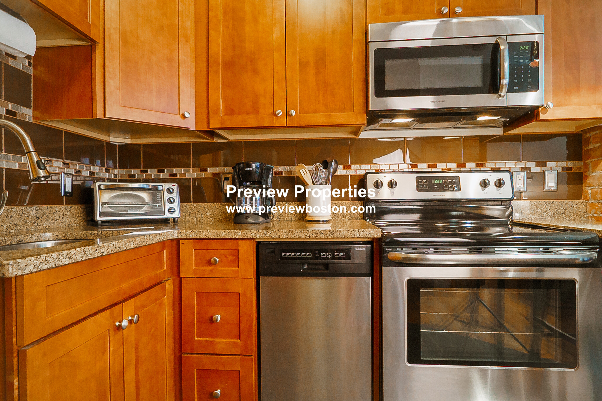 1 bed, 1 bath apartment for rent at 17 Garrison St Unit 4P, Back Bay — photo 4 of 13