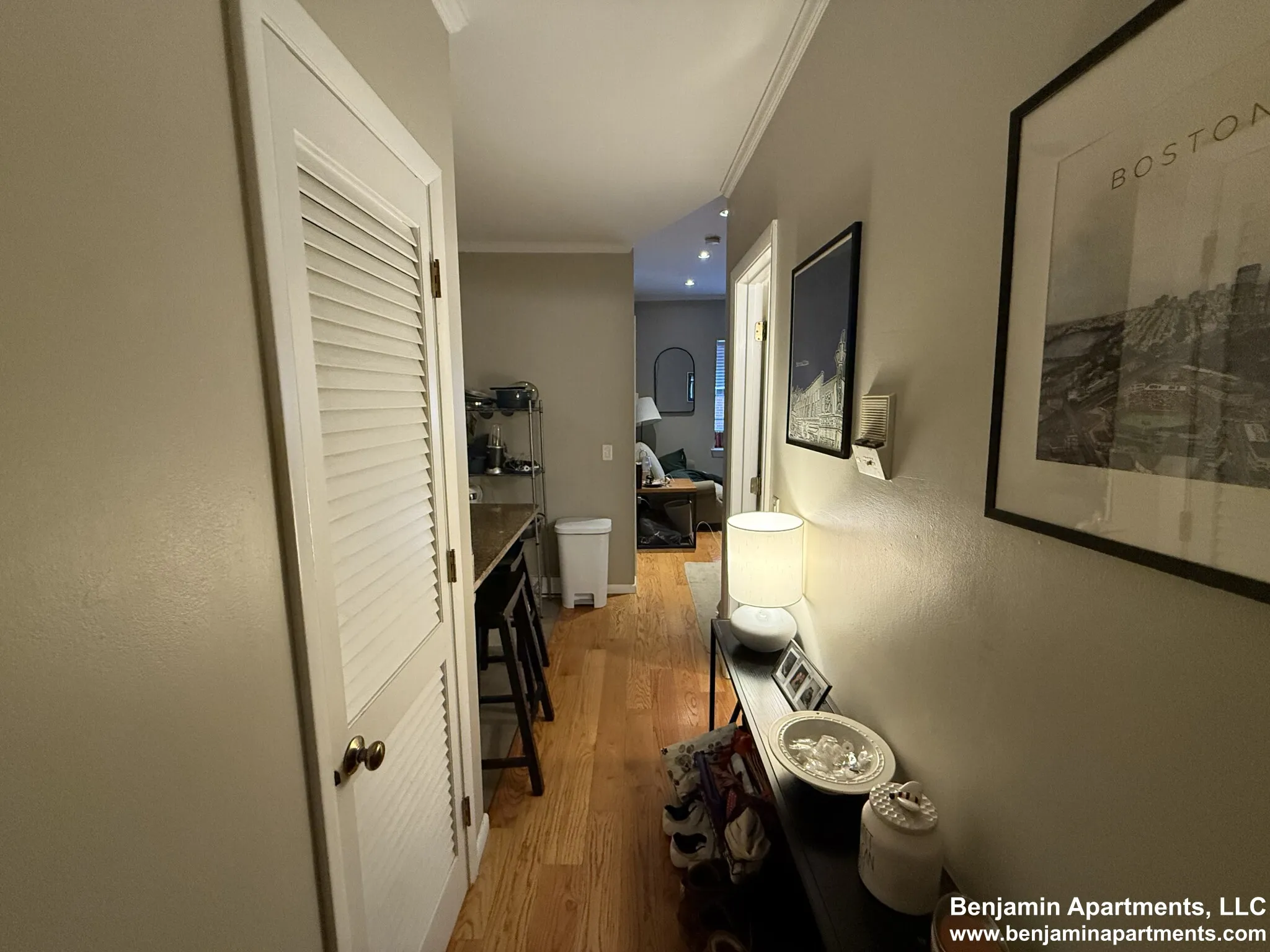 1 bed, 1 bath apartment for rent at 17 Garrison St Unit 6, Back Bay — photo 2 of 15
