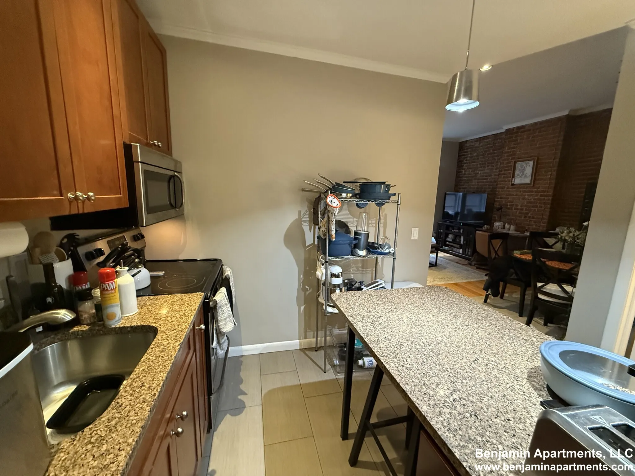1 bed, 1 bath apartment for rent at 17 Garrison St Unit 6, Back Bay — photo 6 of 15