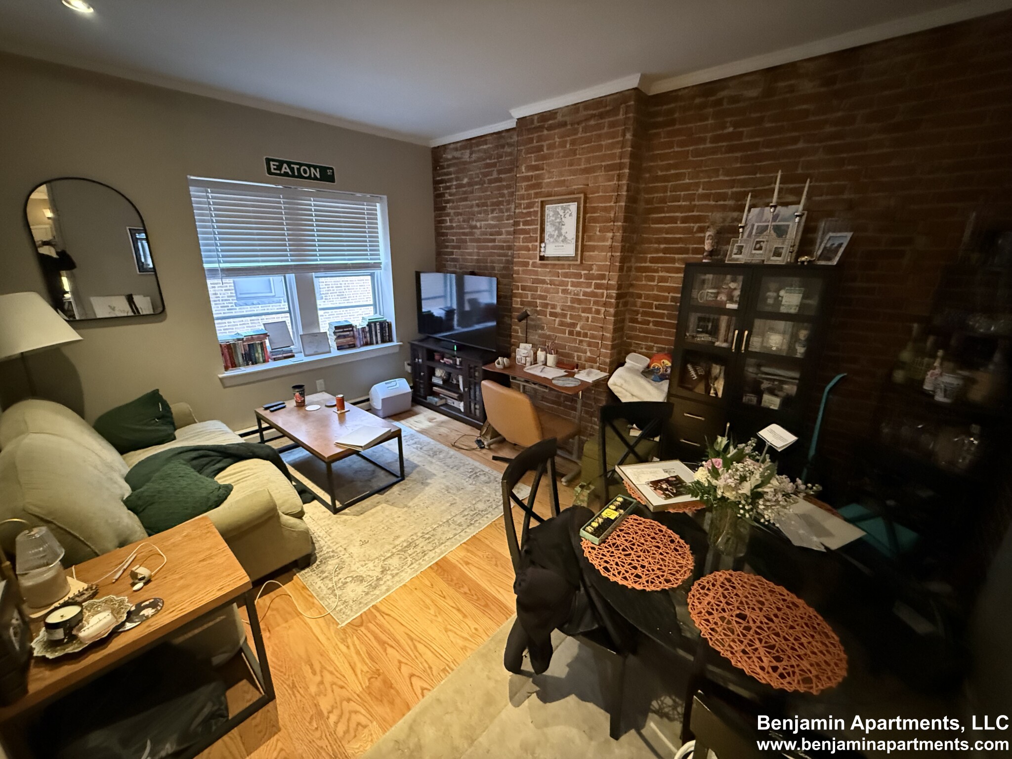 1 bed, 1 bath apartment for rent at 17 Garrison St Unit 6O, Back Bay