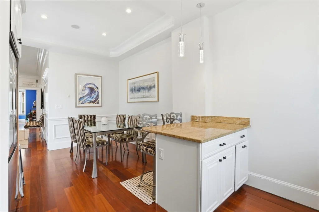 3 bed, 2 bath apartment for rent at 17 Gates Unit 1, South Boston — photo 6 of 25