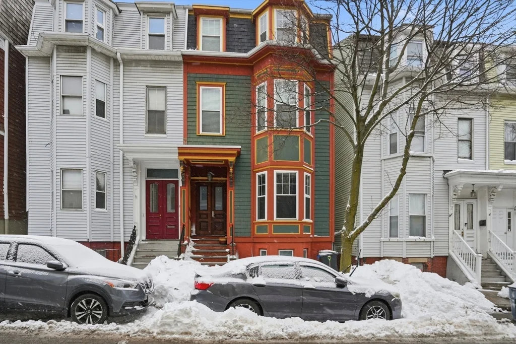3 bed, 2 bath apartment for rent at 17 Gates Unit 1, South Boston — photo 24 of 25