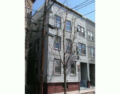 3 bed, 1 bath apartment for rent at 17 George St Unit 2, East Somerville — photo 10 of 10
