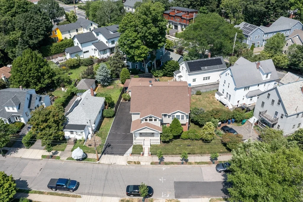 4 bed, 2 bath apartment for rent at 17 Gilbert St Unit 2, Newton — photo 33 of 34