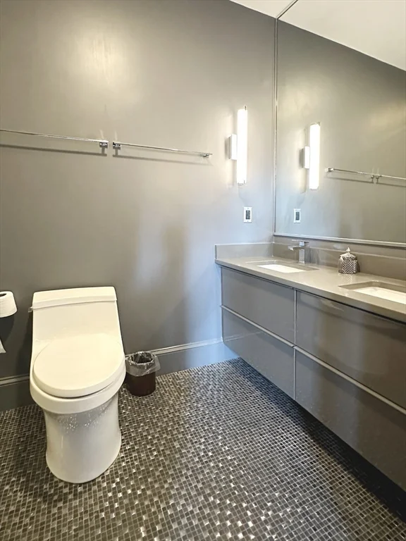 2 bed, 2 bath apartment for rent at 17 Gloucester St Unit 5, Back Bay — photo 15 of 19