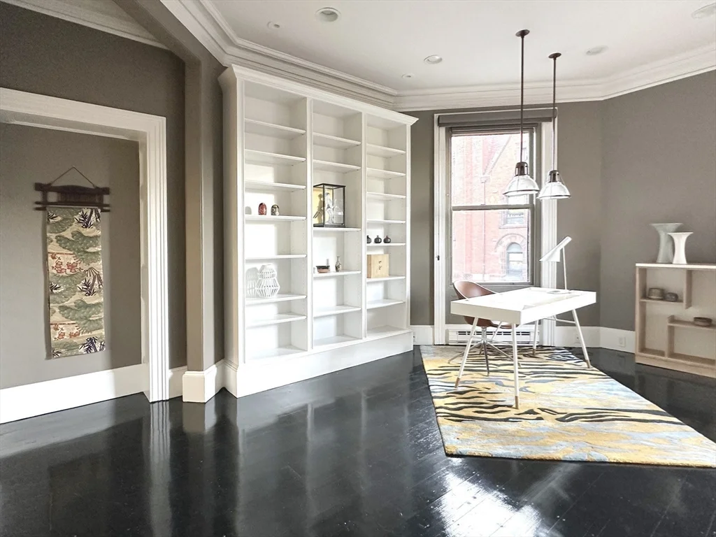 2 bed, 2 bath apartment for rent at 17 Gloucester St Unit 5, Back Bay — photo 16 of 19