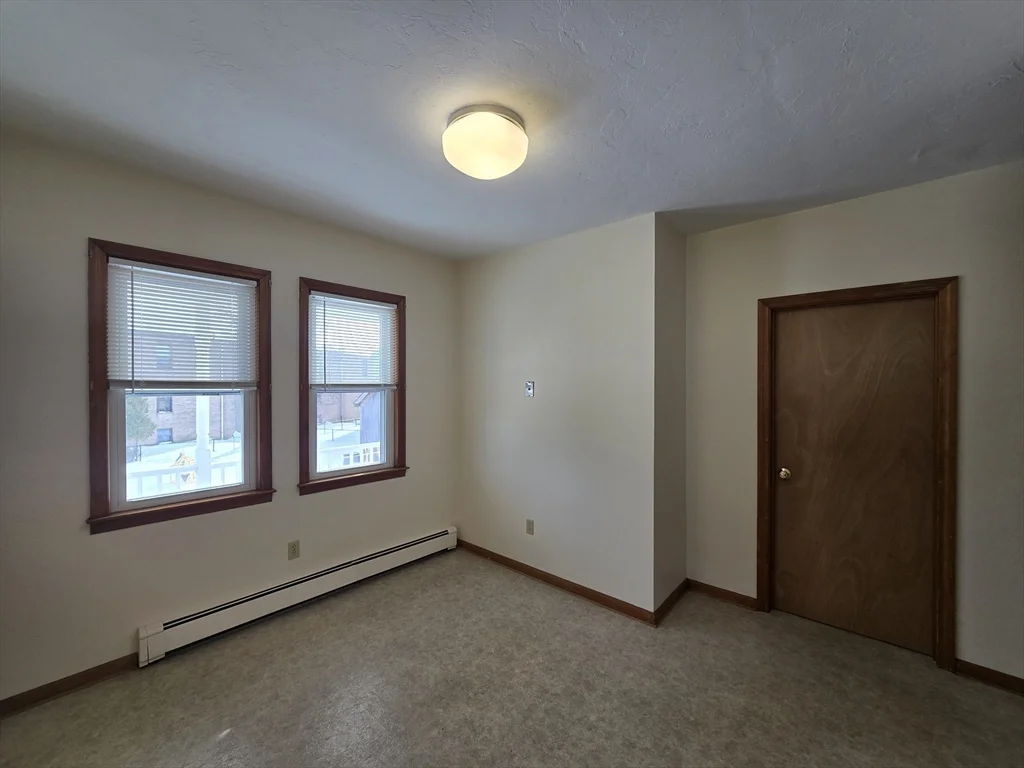 2 bed, 1 bath apartment for rent at 17 Grafton St Unit 2, Quincy — photo 13 of 27