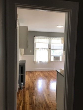 2 bed, 1 bath apartment for rent at 17 Grant Unit 1, Lexington — photo 9 of 27