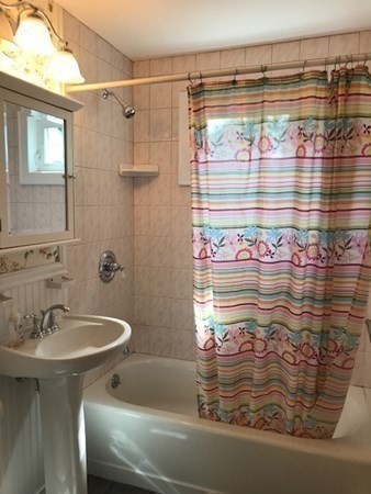 2 bed, 1 bath apartment for rent at 17 Grant Unit 1, Lexington — photo 17 of 27