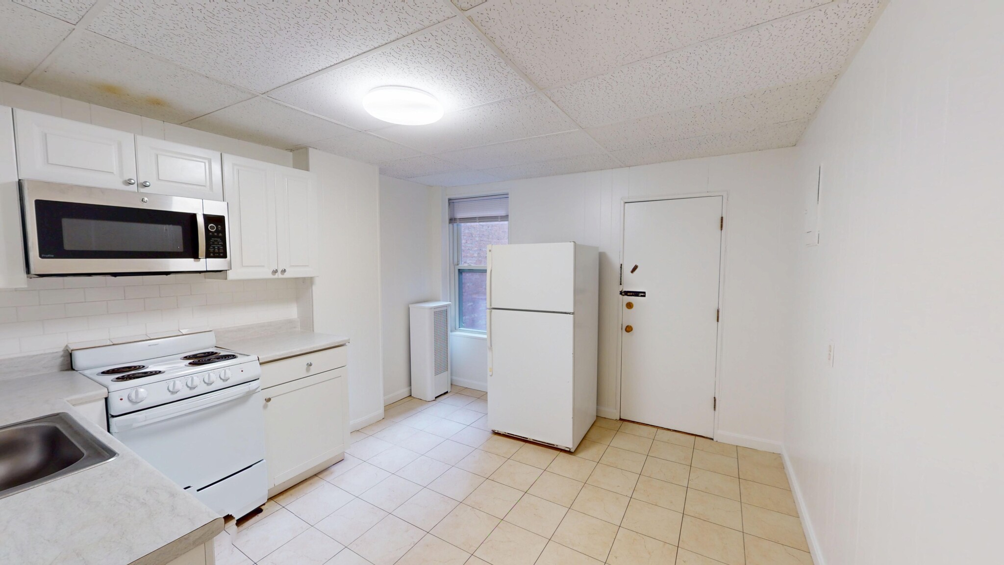 1 bed, 1 bath apartment for rent at 17 Green Unit 1, Coolidge Corner — photo 4 of 13
