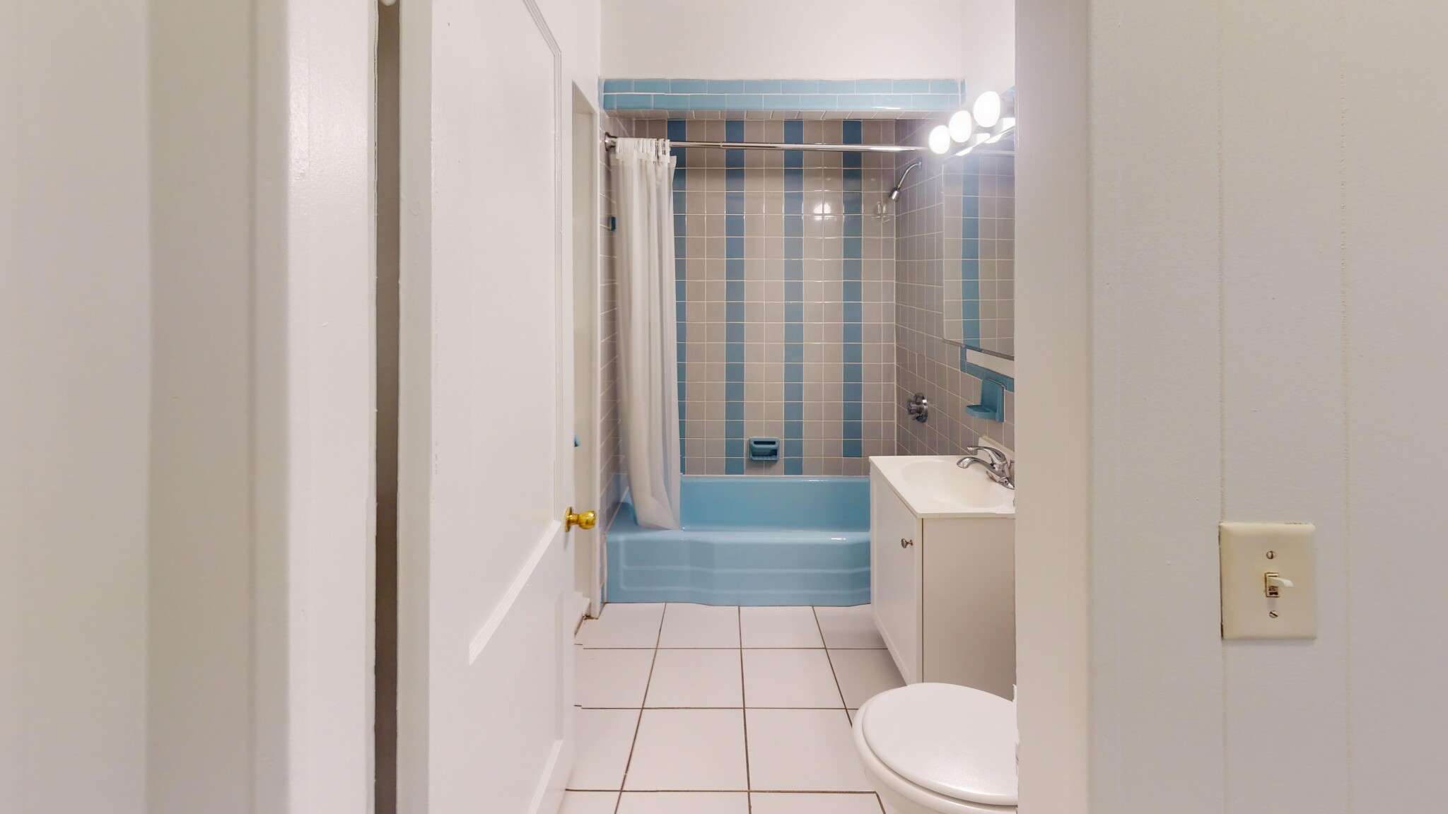 1 bed, 1 bath apartment for rent at 17 Green Unit 1, Coolidge Corner — photo 6 of 13