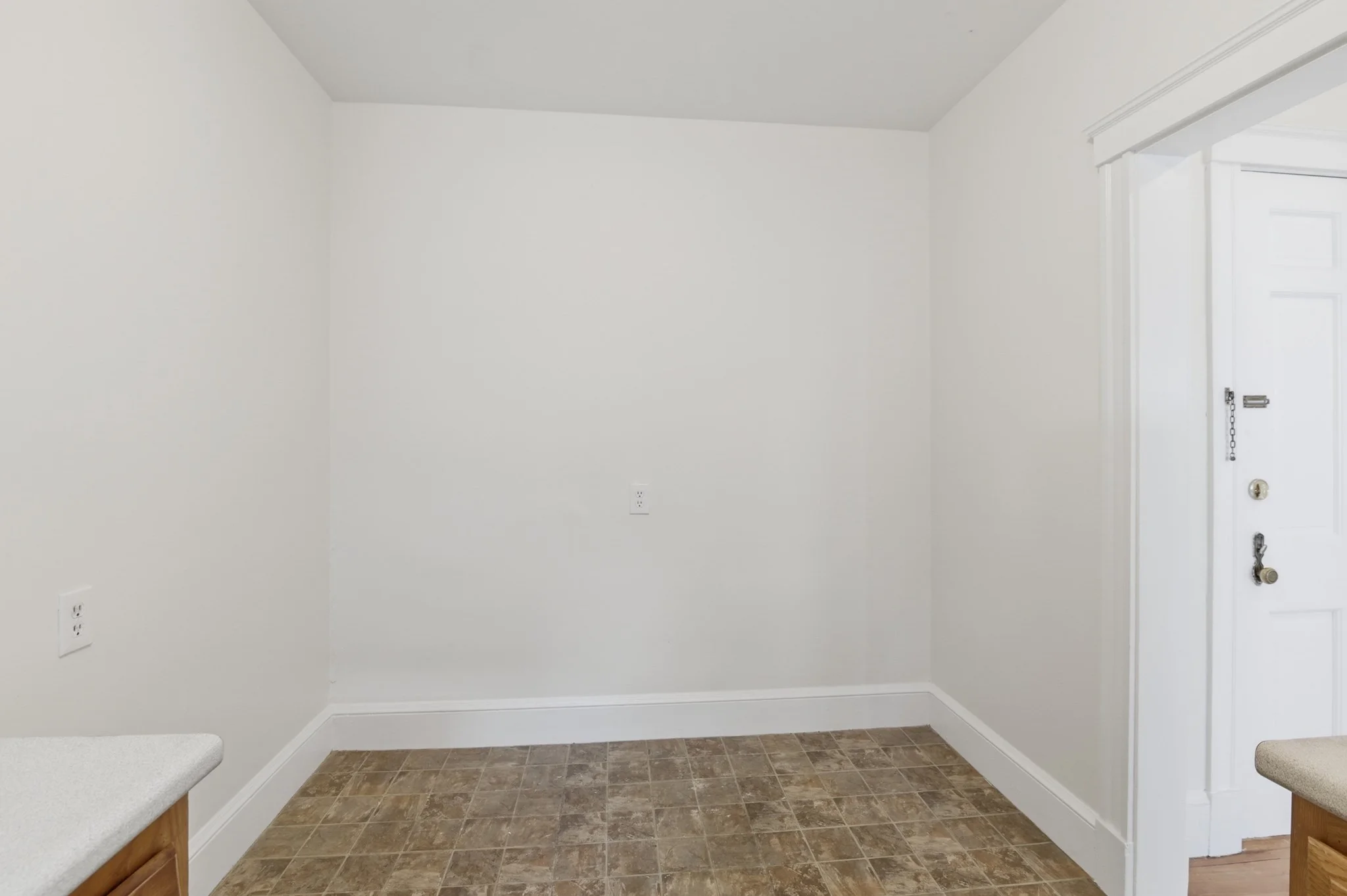 2 bed, 1 bath apartment for rent at 17 Greenleaf St Unit 12, Quincy — photo 7 of 25