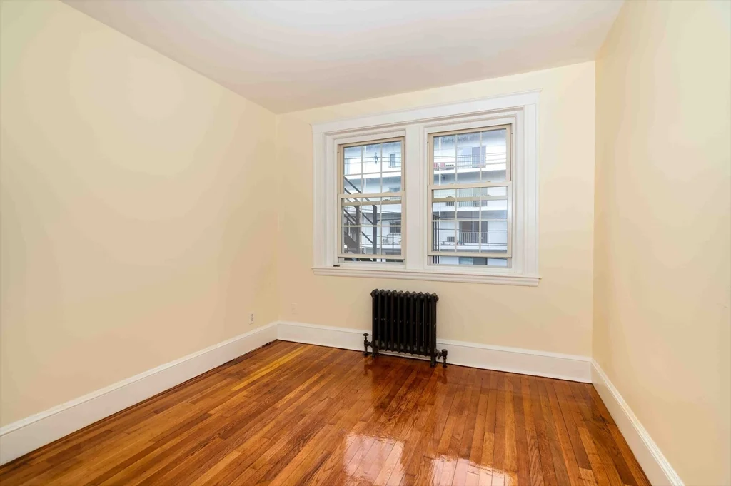 1 bed, 1 bath apartment for rent at 17 Greenleaf Unit 15, Quincy — photo 12 of 19
