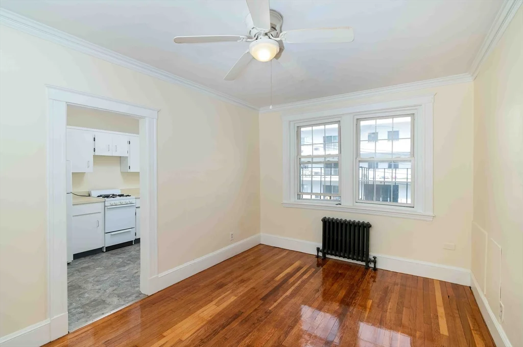 1 bed, 1 bath apartment for rent at 17 Greenleaf Unit 15, Quincy — photo 2 of 19