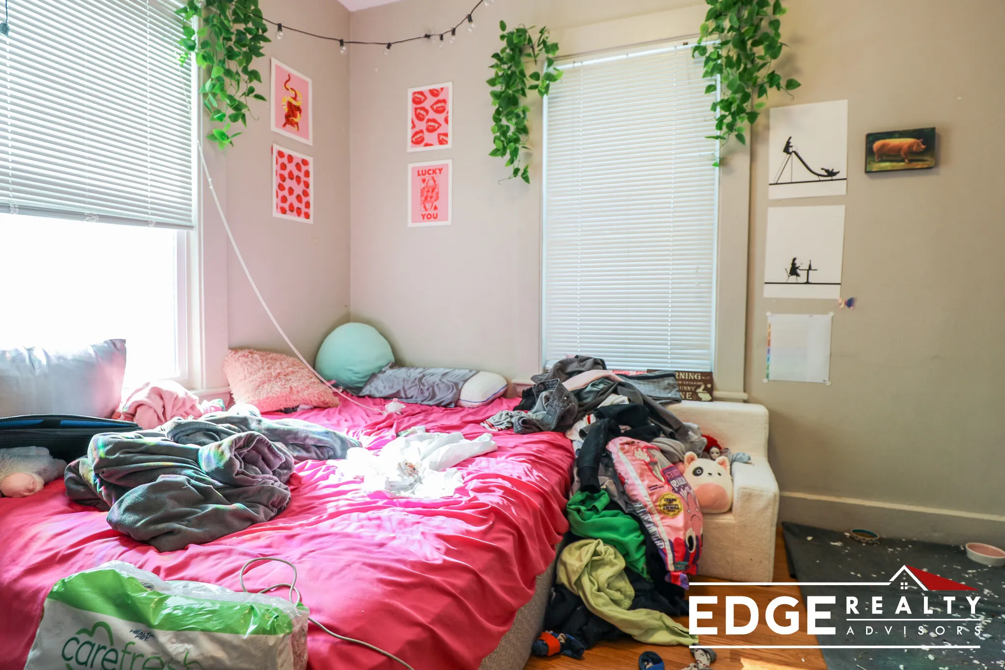 3.5 bed, 2 bath apartment for rent at 17 Greylock Rd Unit 1, Allston — photo 6 of 9