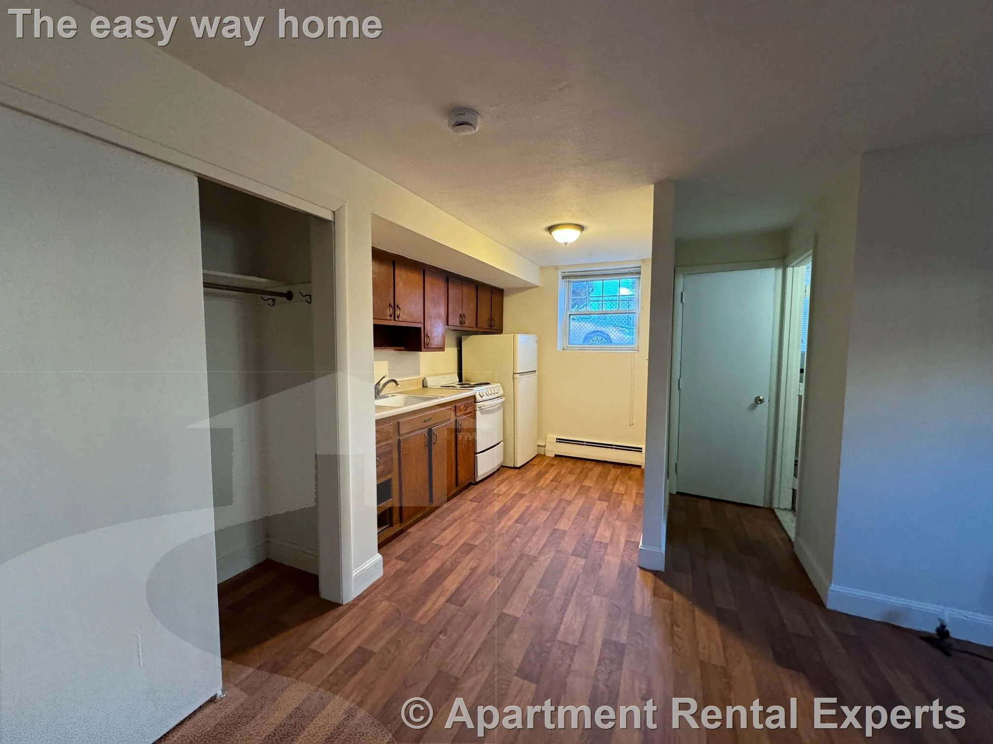 Studio bed, 1 bath apartment for rent at 17 Grove St Unit 2, Arlington Center — photo 1 of 4