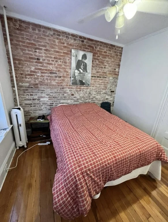 2 bed, 1 bath apartment for rent at 17 Grovenor Rd Unit 3, Jamaica Plain — photo 13 of 23