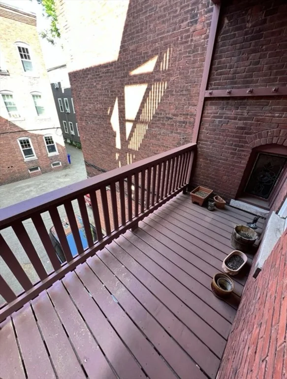 2 bed, 1 bath apartment for rent at 17 Grovenor Rd Unit 3, Jamaica Plain — photo 16 of 23