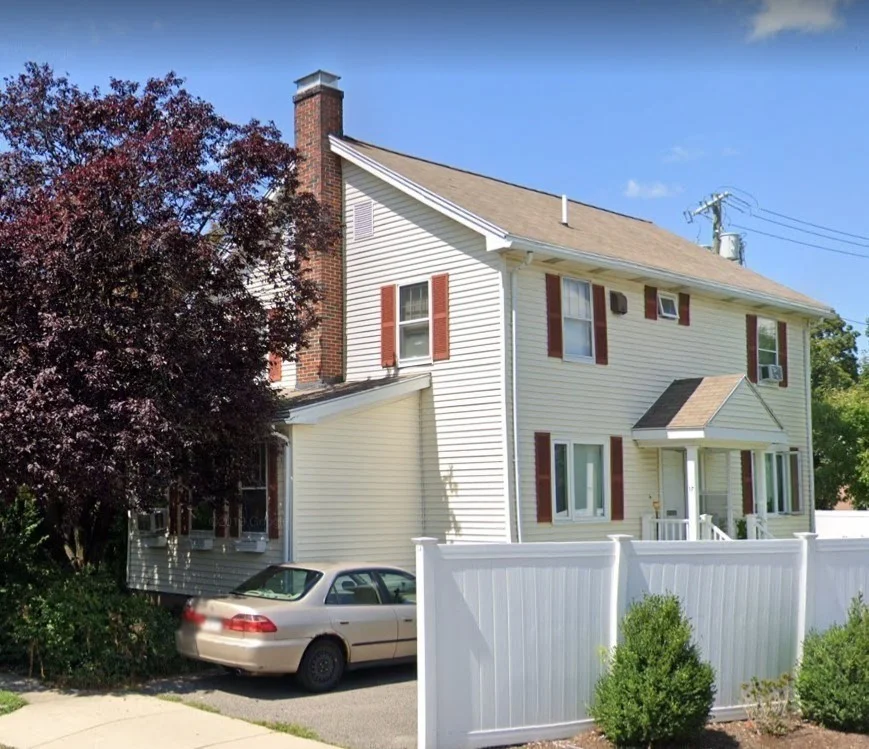 3 bed, 2 bath apartment for rent at 17 Hamblin Rd, South Waltham — photo 2 of 15