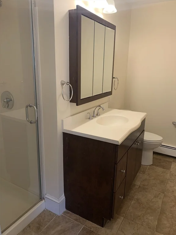 3 bed, 2 bath apartment for rent at 17 Hamblin Rd, South Waltham — photo 7 of 15