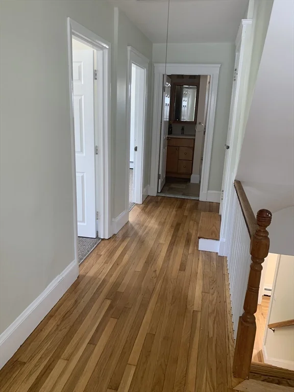 3 bed, 2 bath apartment for rent at 17 Hamblin Rd, South Waltham — photo 10 of 15