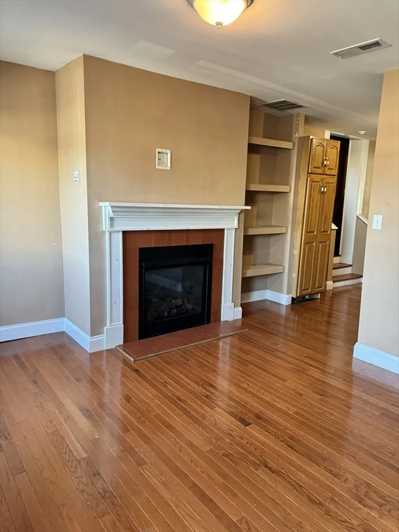1 bed, 1 bath apartment for rent at 17 Hamilton St Unit 2, Southbridge