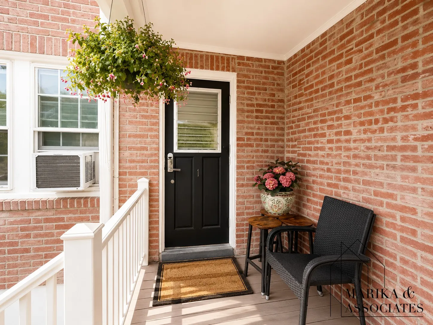 2 bed, 1 bath apartment for rent at 17 Hammond Pond Pkwa Unit 1, Chestnut Hill — photo 15 of 17