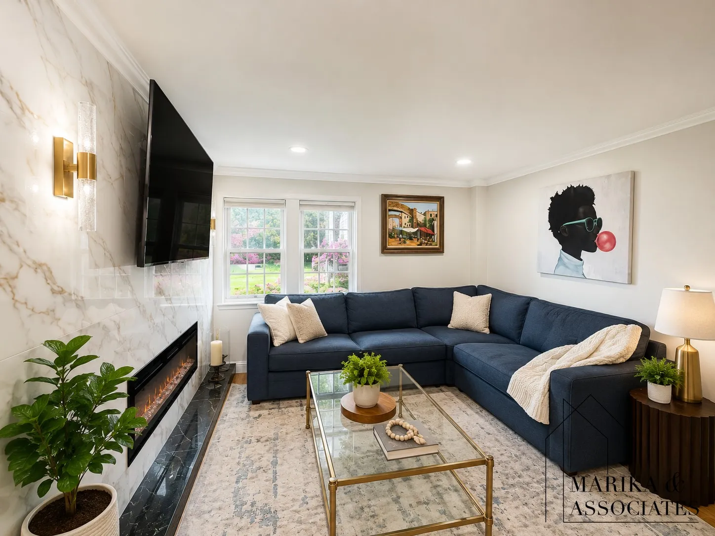 2 bed, 1 bath apartment for rent at 17 Hammond Pond Pkwa Unit 1, Chestnut Hill — photo 6 of 17