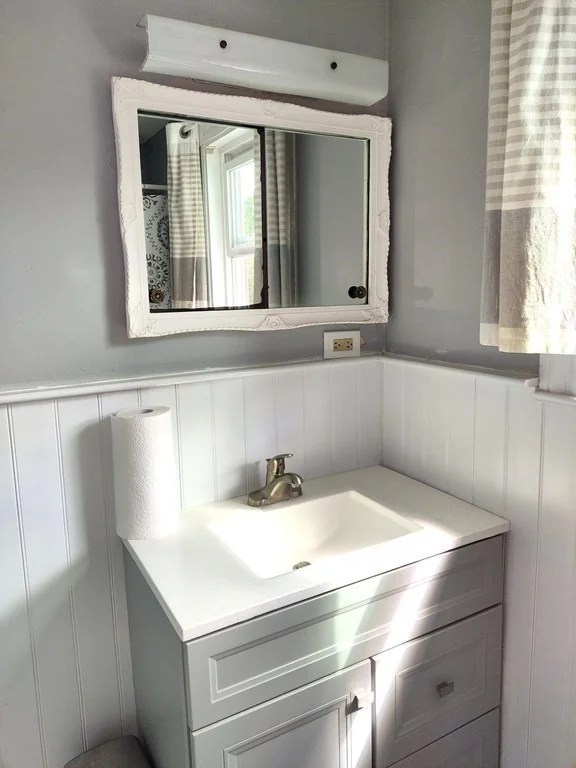 4 bed, 2 bath apartment for rent at 17 Harding Ave Unit 1, Waltham — photo 6 of 12